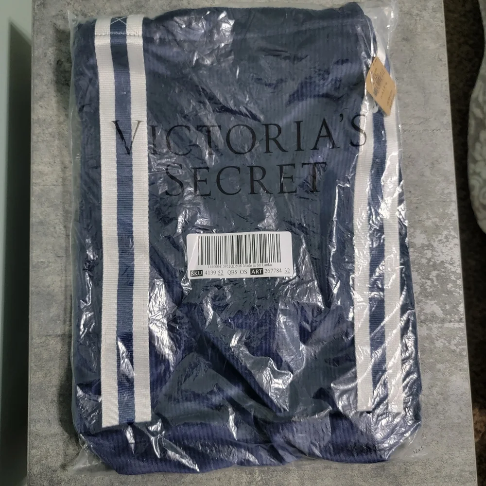 Victoria's Secret‎ PINK Tote Navy Blue Velour Ribbed White Stripe Zipper VS